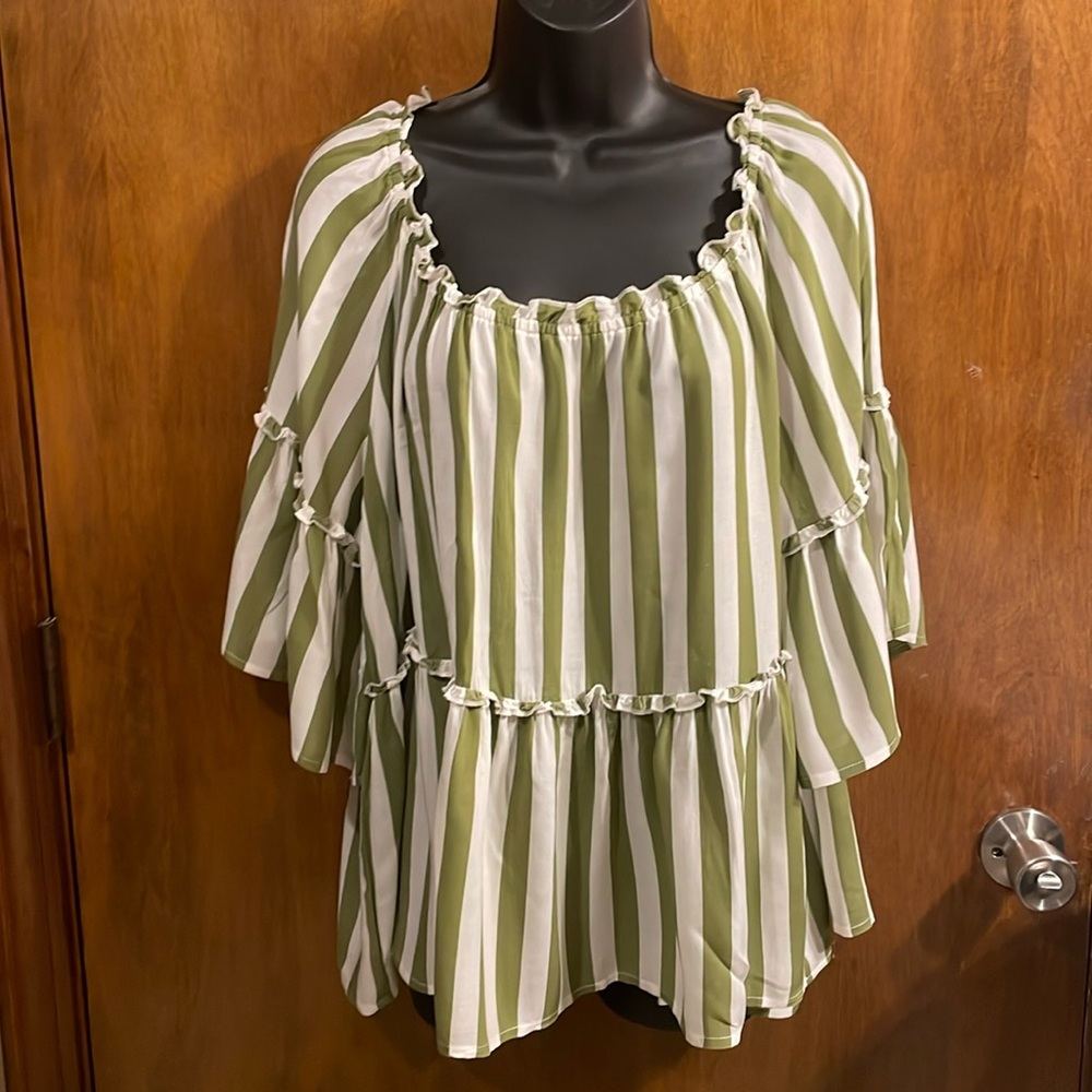 Cato striped on or off shoulder blouse size L